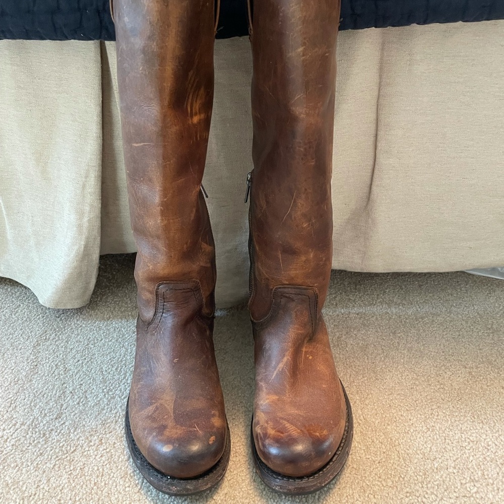 Frye knee-high leather riding boots 7.5 narrow calf